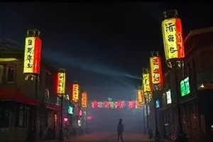横版剧照：《星轨残响》太空舱舷窗外的蓝色行星