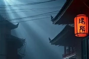 横版剧照：《第七封邮件》办公桌上摊开的旧信件